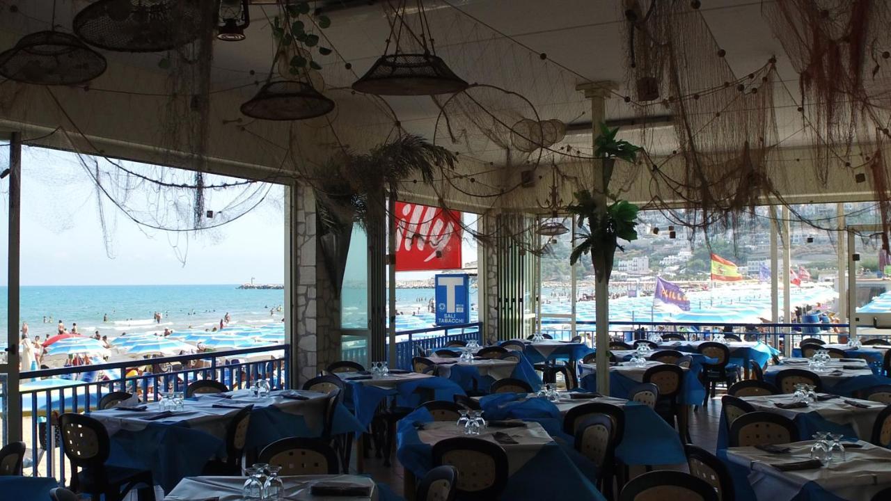 Hotel Incanto Peschici Exterior photo